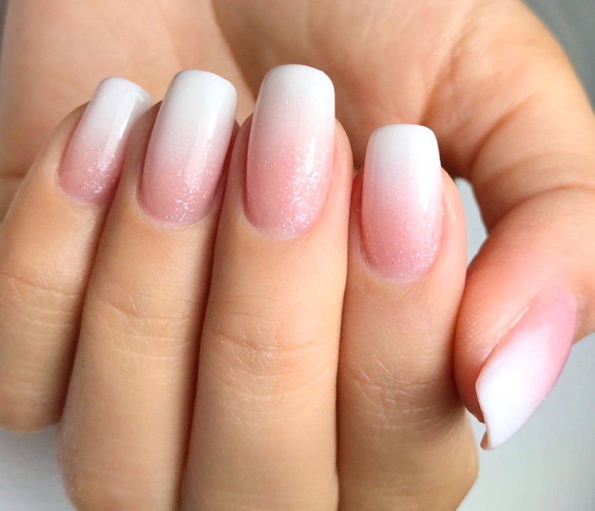 nechty s ombre efektom